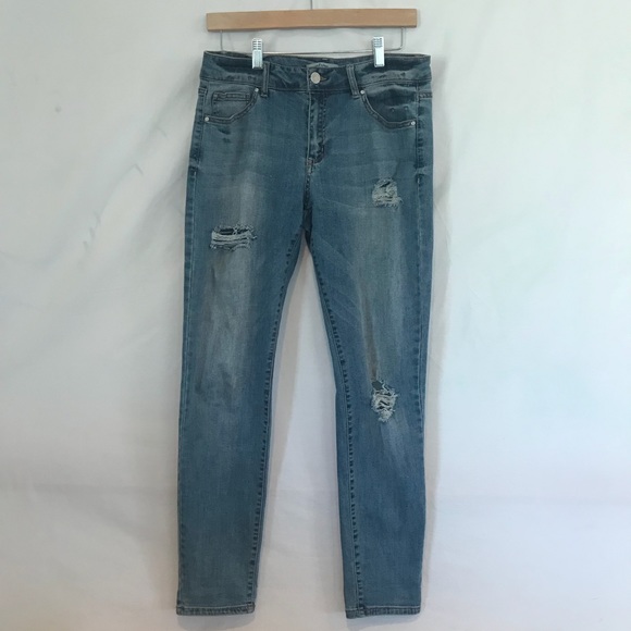 Distressed Skinny Jeans - Picture 1 of 4